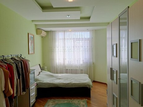 4 otaqlı yeni tikili - Neftçilər m. - 170 m²