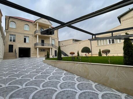 8 otaqlı həyət evi/bağ evi - Nəsimi m. - 450 m²