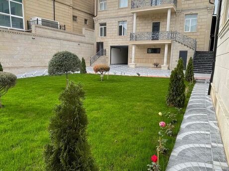 8 otaqlı həyət evi/bağ evi - Nəsimi m. - 450 m²