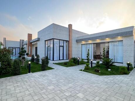 5 otaqlı həyət evi, 260 m², Şüvəlan: 700 000 ₼ 2