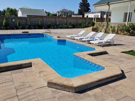 4 otaqlı həyət evi/bağ evi - Nardaran q. - 130 m²