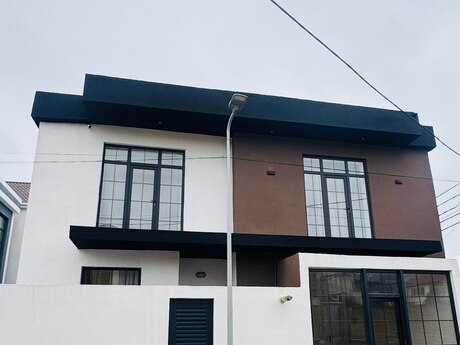 6 otaqlı həyət evi/bağ evi - Badamdar q. - 220 m²