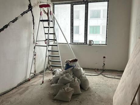 4 otaqlı yeni tikili - Nəsimi r. - 170 m²