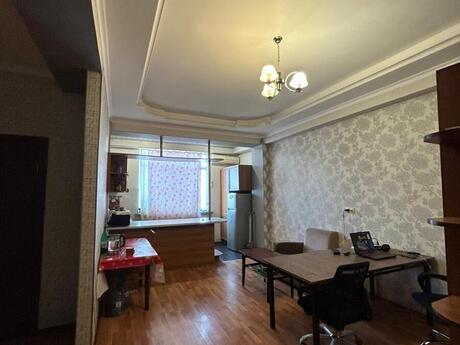 2-комн. · 70 m² · 12/17 этаж, Həzi Aslanov