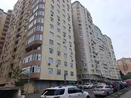 5 otaqlı yeni tikili - 20 Yanvar m. - 186 m²