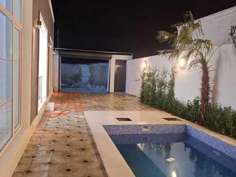 4 otaqlı həyət evi/bağ evi - Buzovna q. - 135 m²