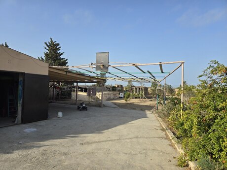 6 otaqlı həyət evi/bağ evi - Zirə q. - 220 m²