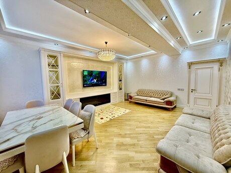 4-комн. новостройка - м. Кара Караев - 140 м²