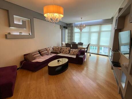 3-room apartment, 130 m², Şah İsmayıl Xətai: 366 000 ₼ 2