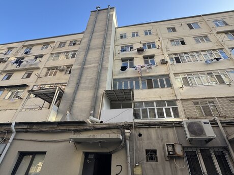 3 otaqlı köhnə tikili - 28 May m. - 100 m²