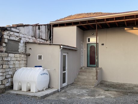 3 otaqlı həyət evi/bağ evi - Bayıl q. - 50 m²
