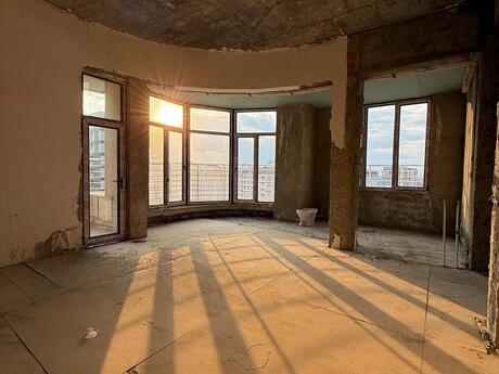 4 otaqlı yeni tikili - Nəsimi r. - 209 m²