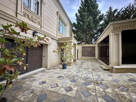 5 otaqlı həyət evi, 200 m², Neftçilər: 398 000 ₼ 2