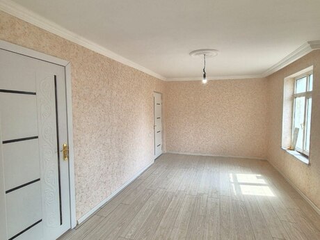 Elan №5683634 - Bakı, İnşaatçılar m., 2 otaqlı, 38 m², 5/5 mərtəbə