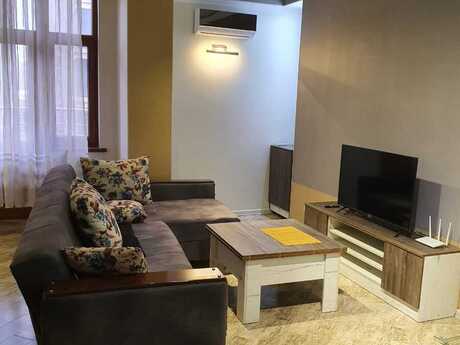 Şah İsmayıl Xətaidə 3 otaqlı yeni tikili mənzil satılır, 90 m², 330 000 AZN, şəkil 2 / 12