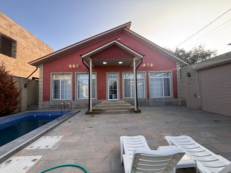 5 otaqlı həyət evi/bağ evi - Şüvəlan q. - 165 m²