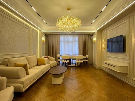 Объявление №5684131 - Баку, м. Нариман Нариманов, 4-комн., 177 м², 6/17 этаж