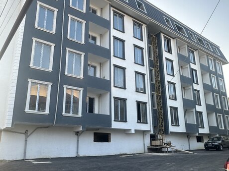 Объявление №5175818 - Баку, пос. Бадамдар, 3-комн., 71 м², 3/5 этаж