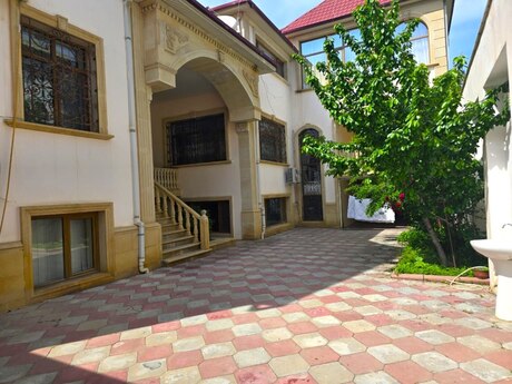 11 otaqlı həyət evi/bağ evi - Nəsimi m. - 1200 m²