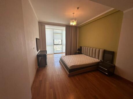 Yasamalda 3 otaqlı yeni tikili mənzil kirayə verilir, 170 m², 1 300 AZN/ay, şəkil 3 / 12