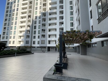 4 otaqlı yeni tikili - Elmlər Akademiyası m. - 180 m²