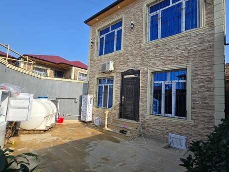 4 otaqlı həyət evi/bağ evi - Binə q. - 200 m²