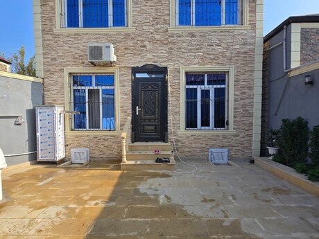 4 otaqlı həyət evi/bağ evi - Binə q. - 200 m²