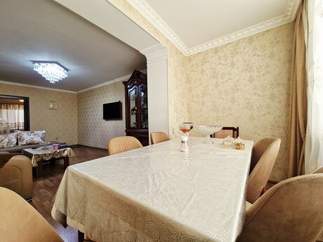 3 otaqlı köhnə tikili - Qara Qarayev m. - 70 m²