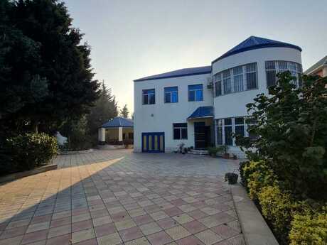 Объявление №5685711 - Баку, Хазарский р., 9-комн., 310 м²