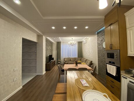 4 otaqlı həyət evi, 180 m², Badamdar: 425 000 ₼ 2