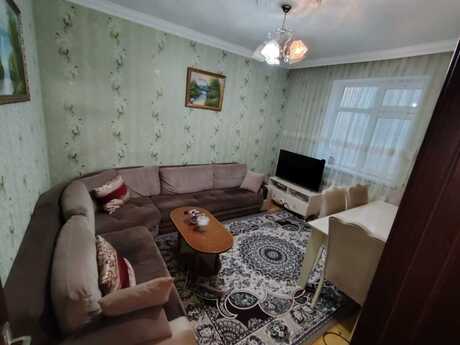 5 otaqlı həyət evi/bağ evi - Biləcəri q. - 140 m²