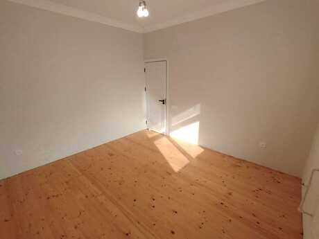 5 otaqlı həyət evi/bağ evi - Biləcəri q. - 140 m²