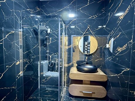 House with Garden, Villa For Sale