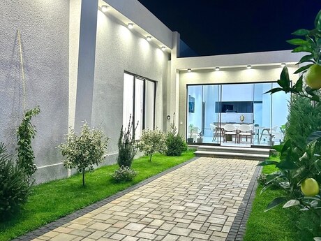 3 otaqlı həyət evi/bağ evi - Mərdəkan q. - 120 m²