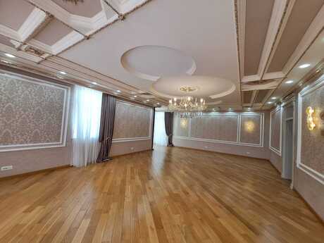 4 otaqlı yeni tikili - 8 Noyabr m. - 230 m²
