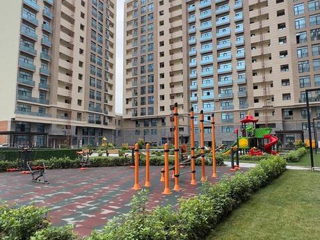 Elan №5686924 - Bakı, Nizami m., 5 otaqlı, 267 m², 8/15 mərtəbə