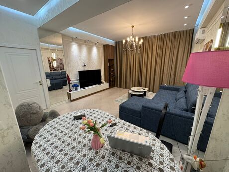 3-room apartment, 105 m², 28 May: 390 000 ₼ 3