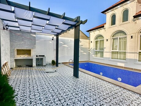 4 otaqlı həyət evi/bağ evi - Buzovna q. - 120 m²