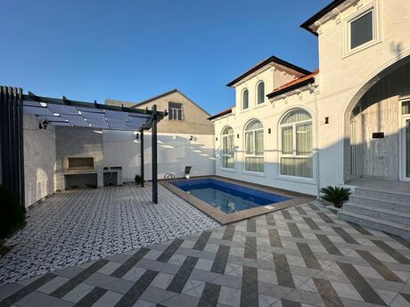 4 otaqlı həyət evi/bağ evi - Buzovna q. - 140 m²