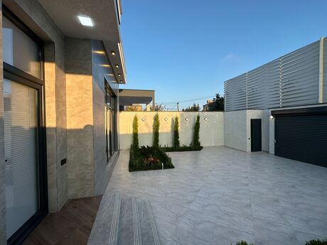 4 otaqlı həyət evi/bağ evi - Mərdəkan q. - 140 m²