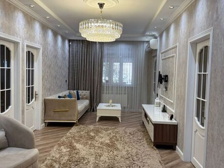 5 otaqlı həyət evi/bağ evi - Binəqədi r. - 160 m²