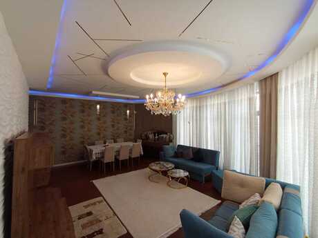 4 otaqlı yeni tikili - Şah İsmayıl Xətai m. - 156 m²