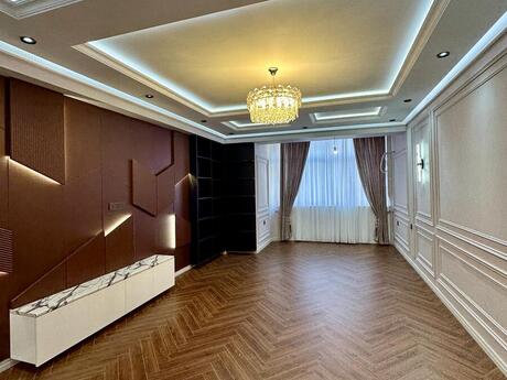 4 otaqlı yeni tikili - Yeni Yasamal q. - 130 m²