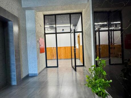 10-комн. офис - м. Кероглу - 500 м²