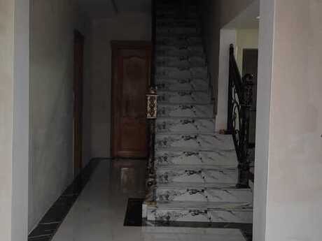 Badamdarda 6 otaqlı həyət evi satılır, 350 m², 460 000 AZN, şəkil 5 / 12