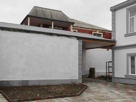Badamdarda 6 otaqlı həyət evi satılır, 350 m², 460 000 AZN, şəkil 2 / 12