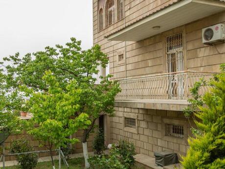 7-комн. дом/дача - пос. Бадамдар - 400 м²
