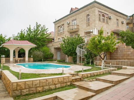 7-комн. дом/дача - пос. Бадамдар - 400 м²