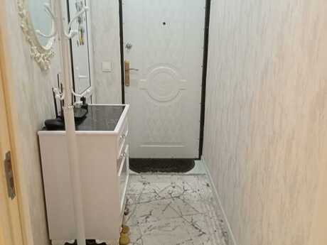 2 otaqlı köhnə tikili - Memar Əcəmi m. - 58 m²
