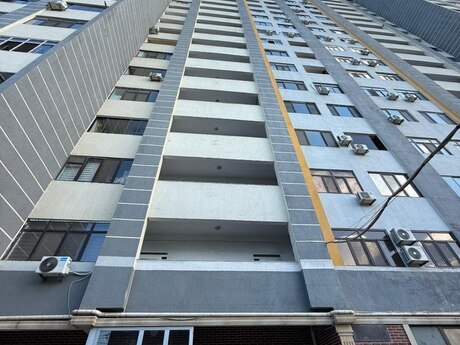 Elan №5689877 - Bakı, 9-cu mikrorayon q., 2 otaqlı, 70 m², 9/18 mərtəbə